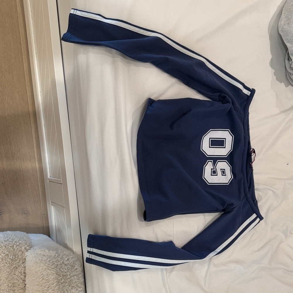 Edikted Navy Blue Crop Top with White Accents